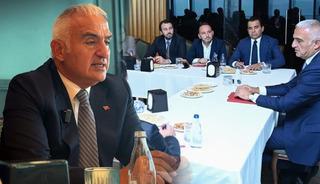 Ayasofya Camii'nde dikkat &ccedil;eken yeraltı t&uuml;nelleri