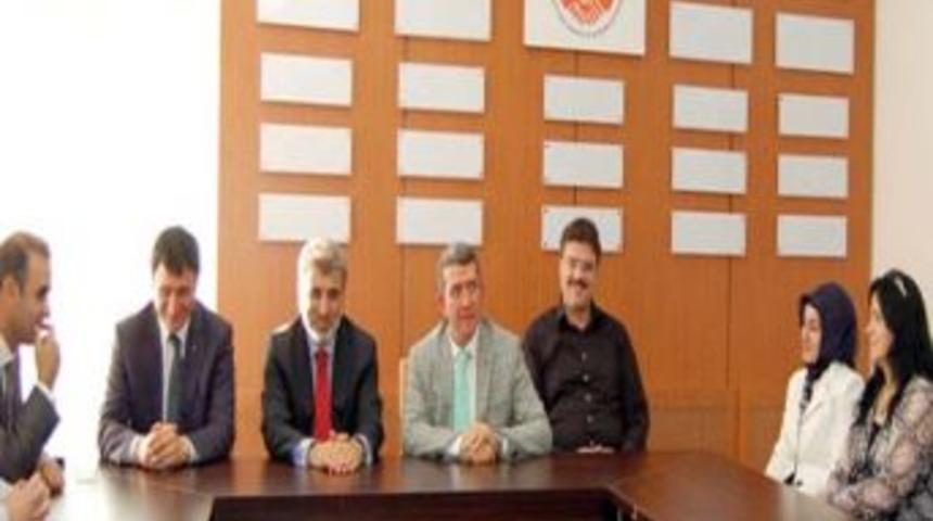 Bakan Yıldız: T&uuml;rkiye&rsquo;de &ccedil;ok b&uuml;y&uuml;k bir cevher var