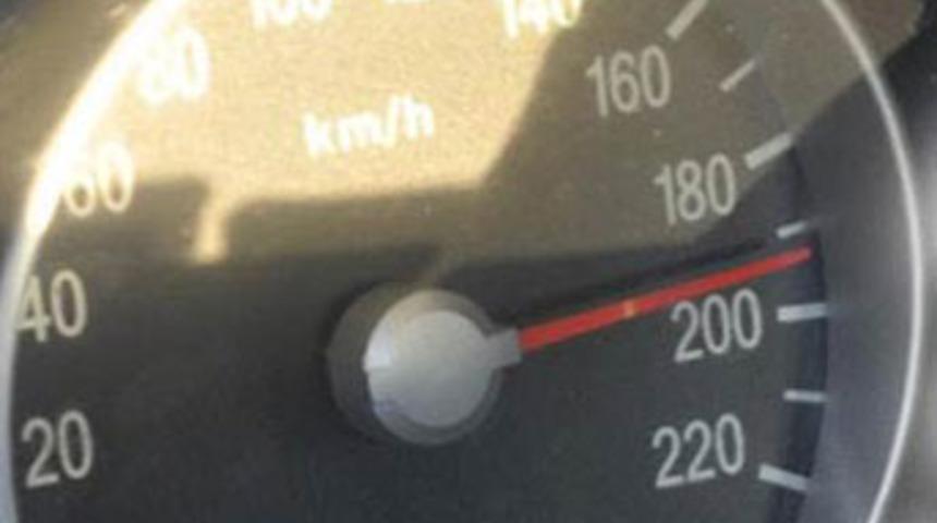 Hız g&ouml;stergesi 191'de takılı kaldı