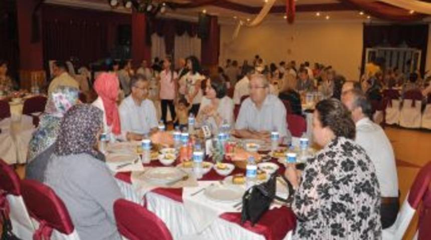 Şehit aileleri ve gaziler polisin iftarında buluştu