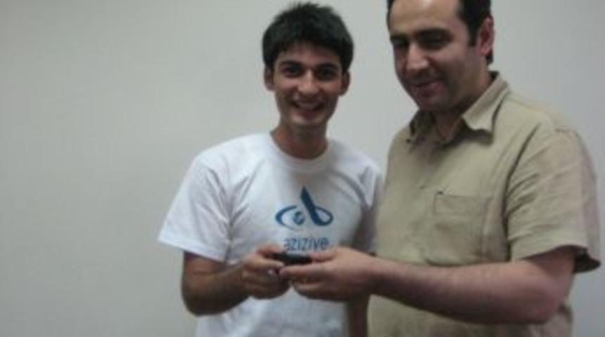 LYS T&uuml;rkiye d&ouml;rd&uuml;nc&uuml;s&uuml; kazandığı altını Somalili &ccedil;ocuklara g&ouml;nderdi