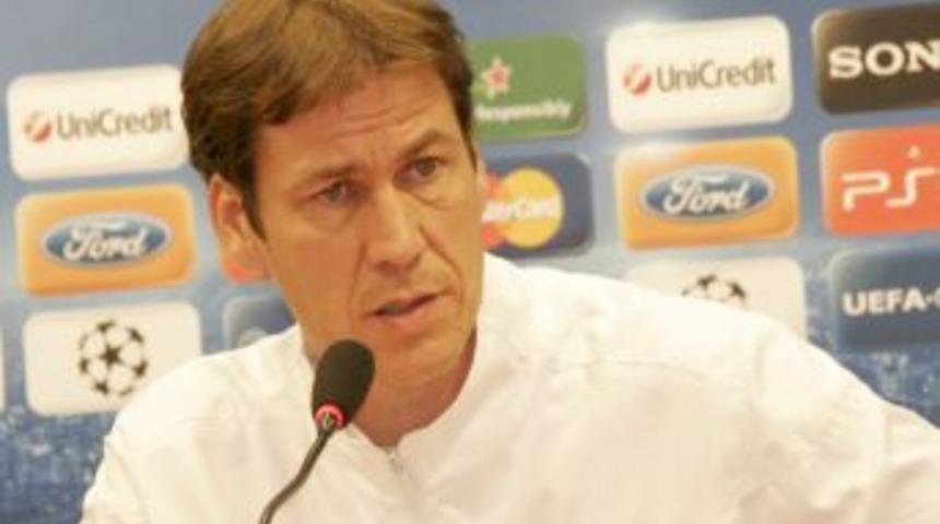 Lille Teknik Direkt&ouml;r&uuml; Rudi Garcia: Trabzon'a galibiyet i&ccedil;in geldik