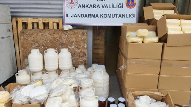 Başkentte halk sağlığını tehlikeye atan 838 kilogram süt ve süt ürünü ele geçirildi