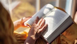 G&uuml;nde 15 dakika kitap okuyana para verecekler