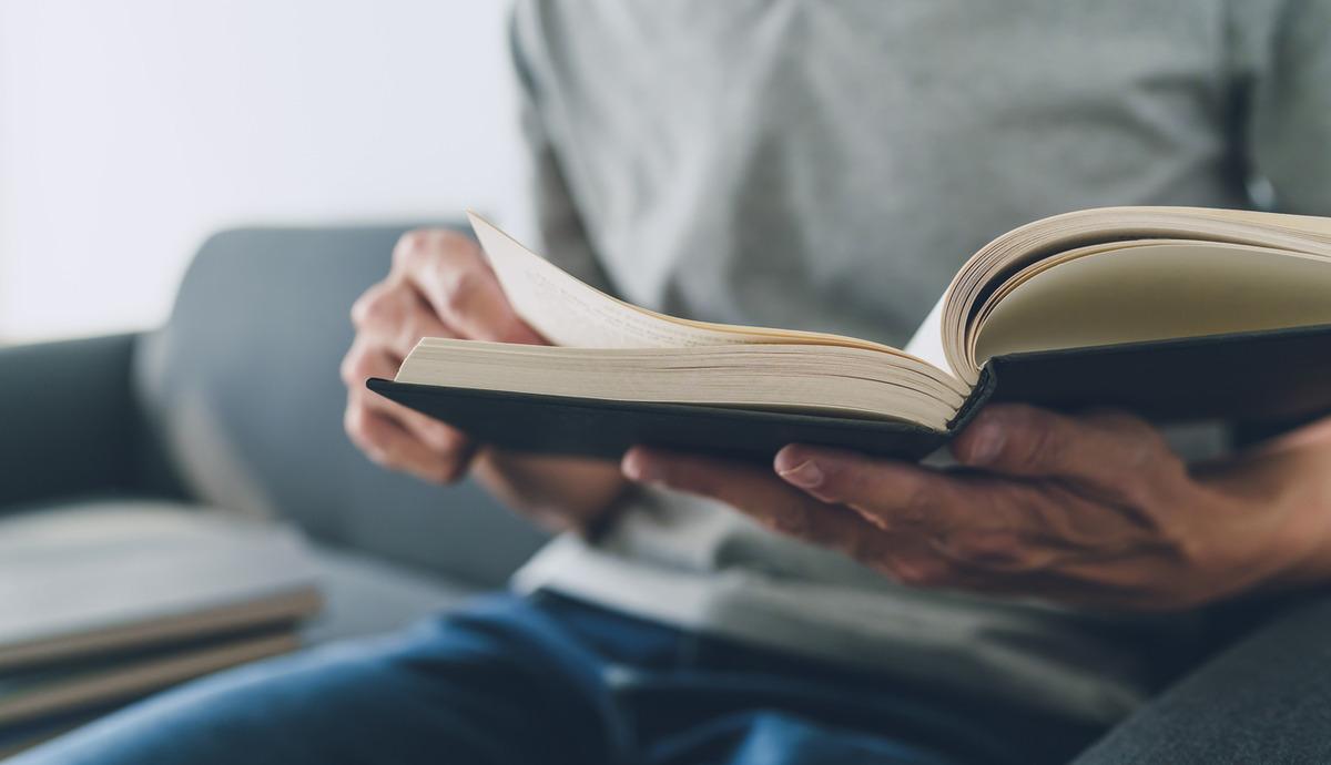 G&uuml;nde 15 dakika kitap okuyana para verecekler! Yeni uygulama başladı 3