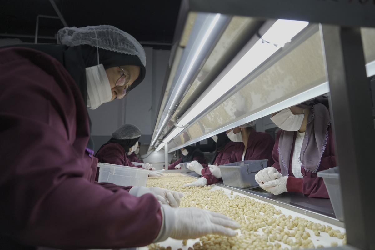 T&uuml;m k&ouml;y fabrikaya ortak! Market raflarına, hatta Amerika ya gitti 3