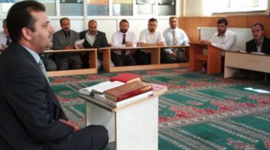 İmamlar etkili iletişim için kolları sıvadı