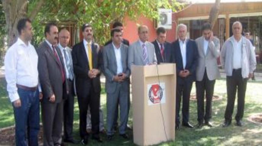 Diyarbakır&rsquo;daki STK&rsquo;lar: &Ouml;l&uuml;mler y&uuml;reğimizi acıtıyor