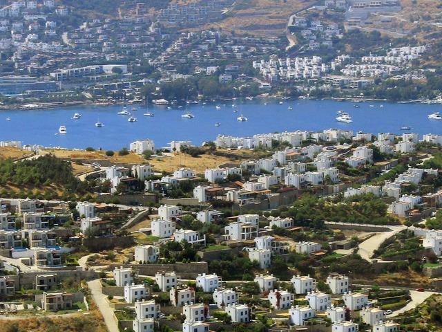 Muğla'da Ağustos ayında bin 720 konut satıldı