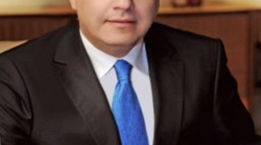 Akbank’ın ilk yarı net karı: 1,4 milyar lira