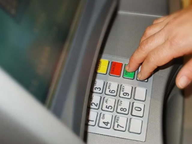 Market devinden bankacılık hamlesi! Yeni bankası resmen kuruldu