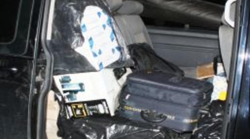 KOM ekipleri 12 bin 650 paket ka&ccedil;ak sigara ele ge&ccedil;irdi