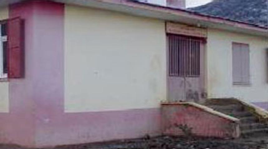 PKK yine öğretmen kaçırdı