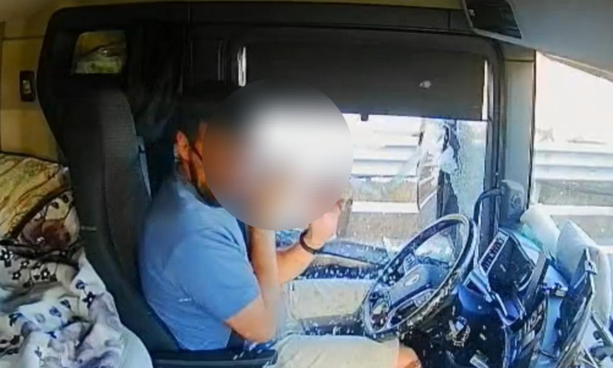 Jammer bile kullandılar! Türk tırı, İtalya da silahlı 4 kişi tarafından gasbedildi 1