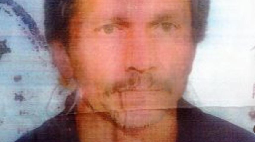 G&ouml;z&uuml; yaşlı anne iki senedir kayıp oğlundan haber bekliyor