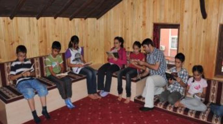 K&uuml;lt&uuml;revine ilgi b&uuml;y&uuml;k