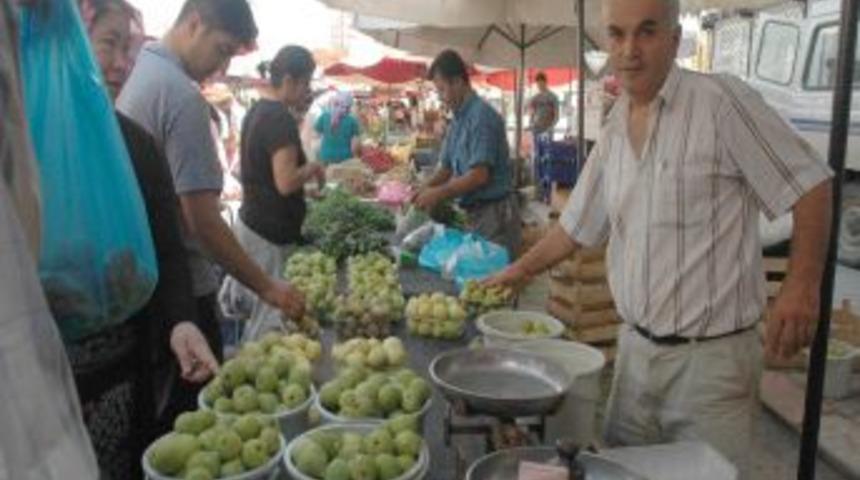 Pazarların g&ouml;zdesi incir oldu