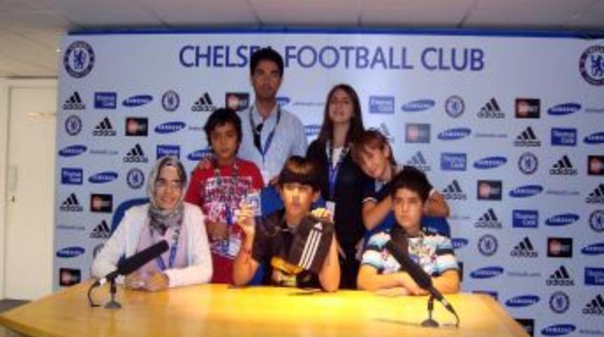 Nil Koleji'nden &ouml;ğrencilerine Londra&rsquo;da İngilizce ve futbol eğitimi