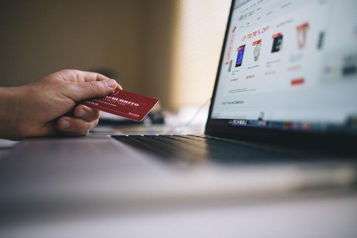 Az kaldı! Online alışveriş sepetinde genelde en &ccedil;ok neye para harcıyorsun?