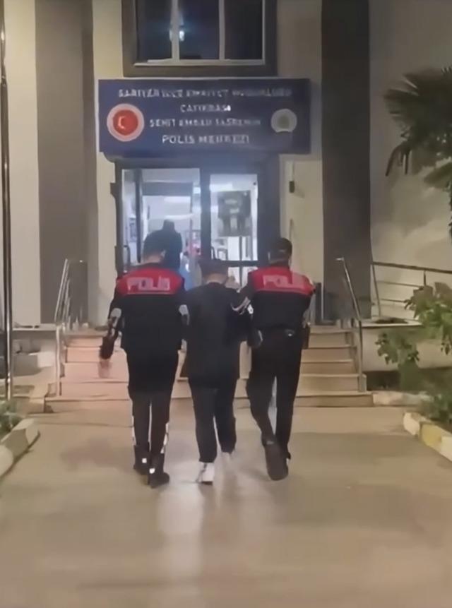 Kalaşnikofla ateş a&ccedil;an &ccedil;ocuğun ifadesi ortaya &ccedil;ıktı! Başka eylem planı da varmış 4