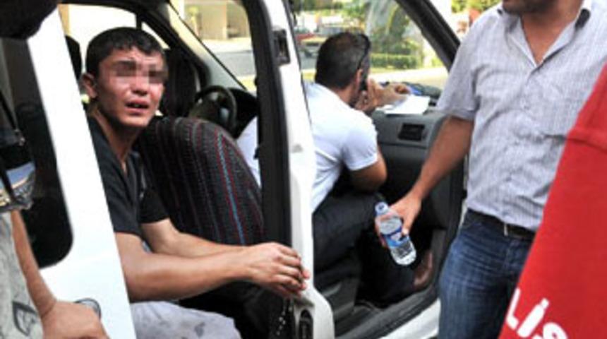 Hırsızı ağlaması kurtardı