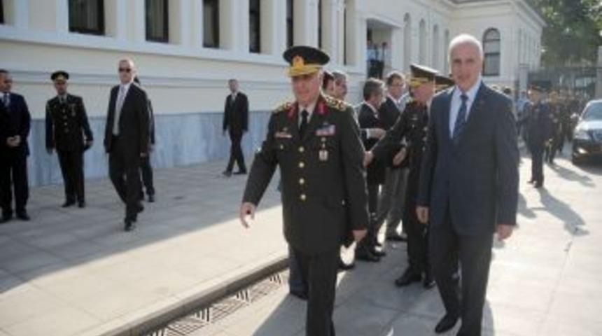 Genelkurmay Başkanı &Ouml;zel'den Vali Mutlu&rsquo;ya ziyaret