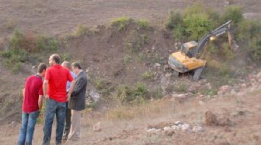 Ereğli'ye yeni hastane i&ccedil;in ilk kazma vuruldu