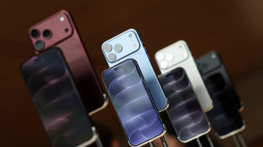 Merakla bekleniyorlardı: iPhone 18 Pro ve iPhone 18 Pro Max T&uuml;rkiye&rsquo;de satışa &ccedil;ıktı! İşte fiyatları