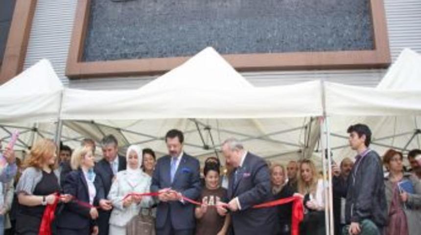 Yozgatlı Lazenya, d&uuml;nyadaki ilk 100 mobilya &uuml;reticisi arasına girmeyi hedefliyor