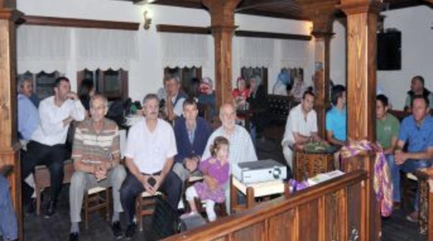 Taraklı'da Ramazan etkinlikleri dia g&ouml;sterisiyle başladı