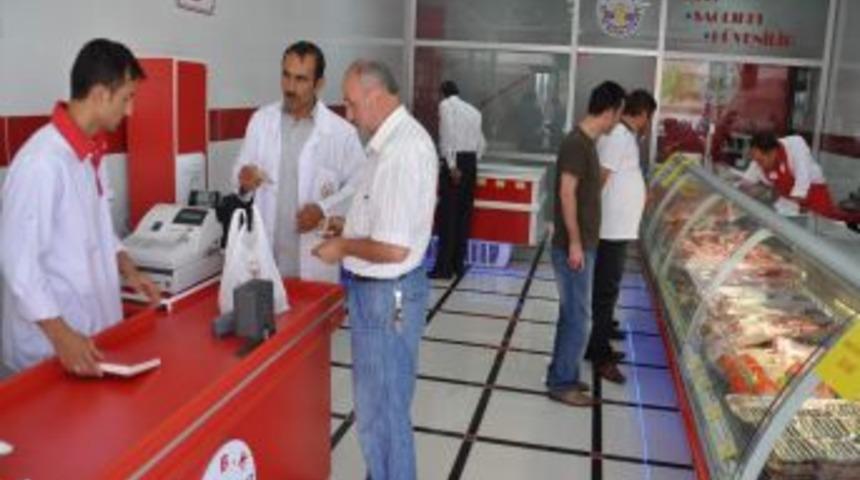 Yozgat EBK&rsquo;daki et fiyatlarına vatandaş tepkili