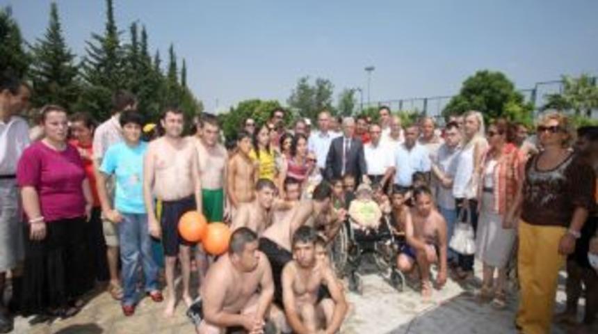 Aldırmaz: Çocuklar yüzme öğrenecek, anaların yüreği yanmayacak