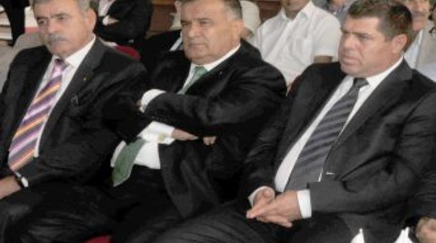 "Diyarbakır'da y&uuml;z&uuml; g&uuml;len kimse kalmadı, BDP Meclis'e gidip olayı bitirmeli"