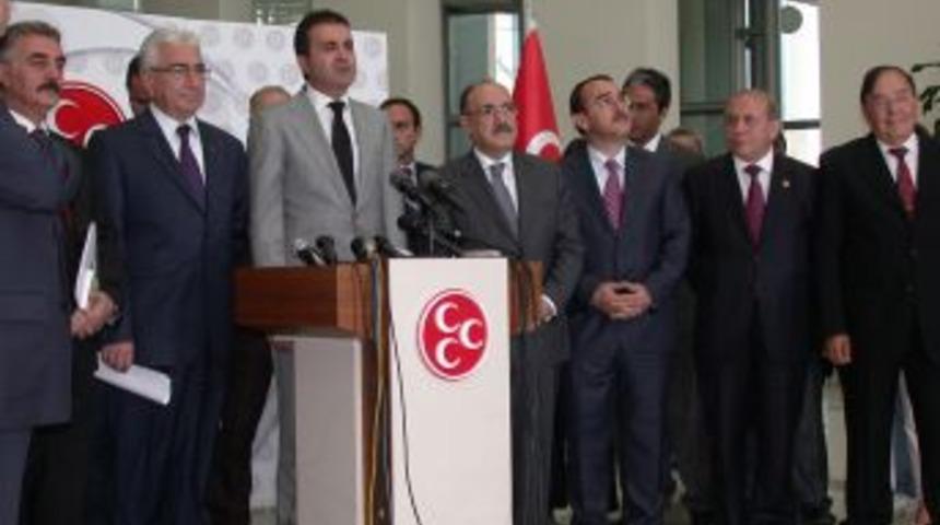 AK Partili &Ccedil;elik: Meseleler sıfırdan ele alınmalı, &ouml;n şart koşulmamalı