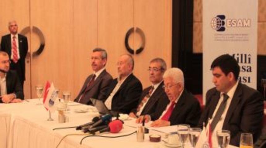 ESAM Genel Başkanı Kutan: Mevcut anayasa ile T&uuml;rkiye demokratikleşemez