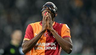 Galatasaray'da Osimhen şoku! Beklentiler boşa d&uuml;şt&uuml;