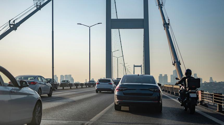 Trafikte yeni d&ouml;nem yolda! Motosiklet kazalarında &ccedil;arpıcı 'kurye' detayı: &ldquo;Eylem planı hazırladık&rdquo;