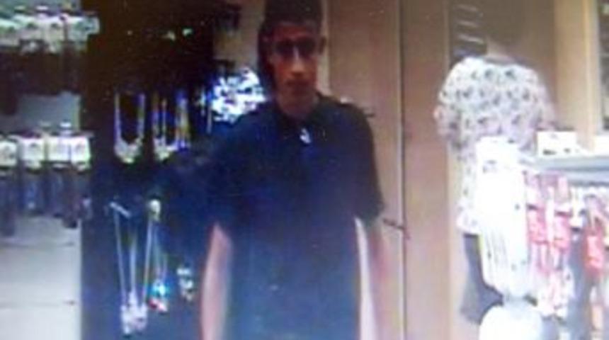 Akıl almaz hırsızlık saniye saniye kaydedildi