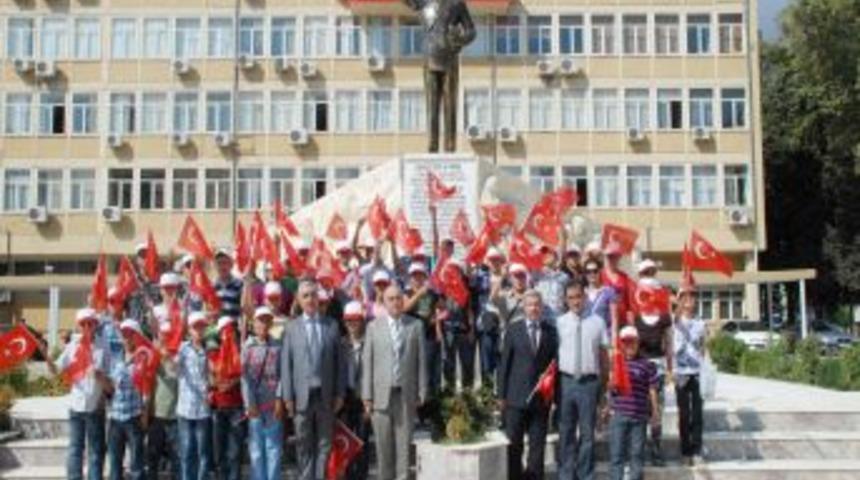 Başarılı &ouml;ğrencilere Afyonkarahisar-K&uuml;tahya gezisi