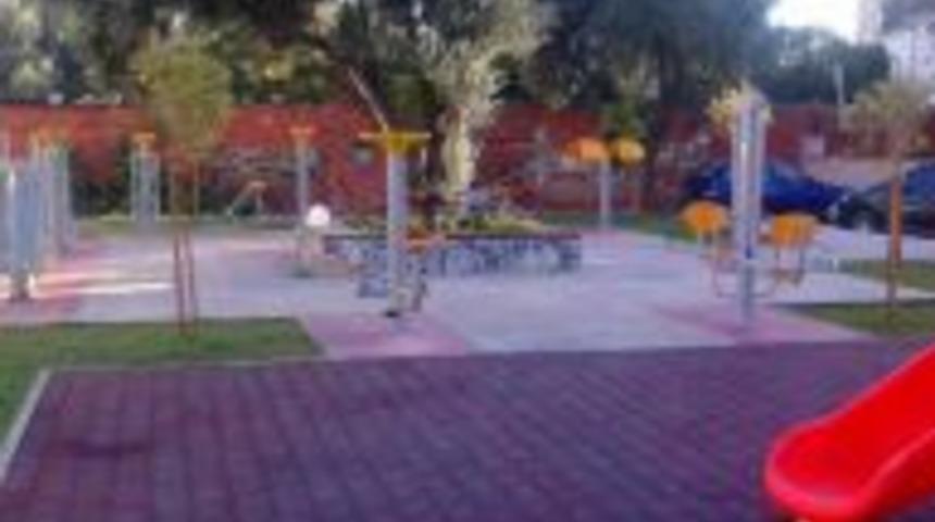 Milas&rsquo;ta &ccedil;ocuk parkları tahrip ediyor