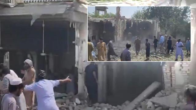 Pakistan'da camide patlama! 15 ölü: 50 yaralı... Bölgeden ilk görüntüler geldi