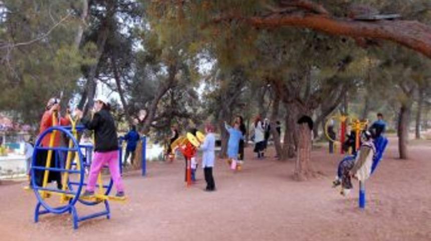 Kepez&rsquo;den kadınlara beş yıldızlı spor hizmeti