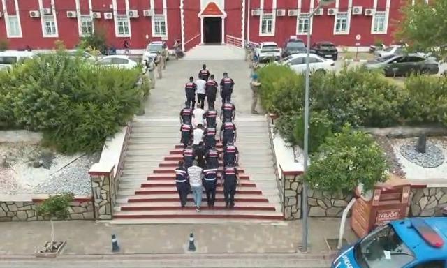 Güven kazanıp milyonluk alışveriş yaptılar, ödemeleri yapmayınca yakalandılar 2