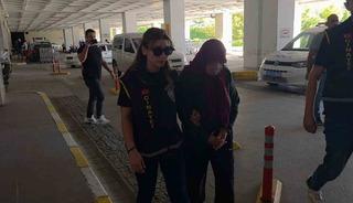Yatak odasında &ouml;l&uuml; bulunmuştu, ş&uuml;pheli eş "Ben &ouml;ld&uuml;rmedim" dedi