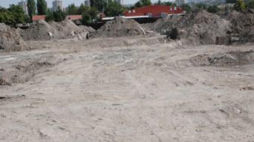 Dadaloğlu Semt Pazarı yenileniyor