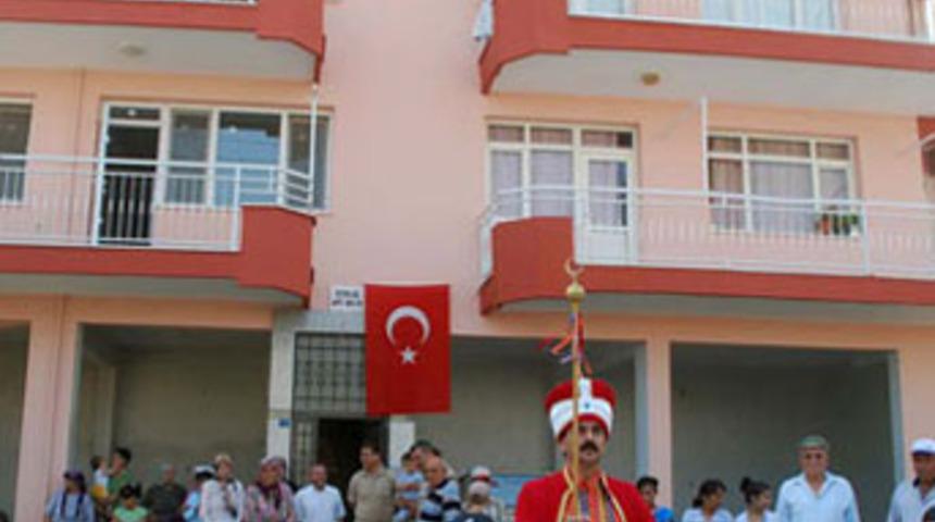 18 yılda tamamlandı mehteran eşliğinde a&ccedil;ıldı