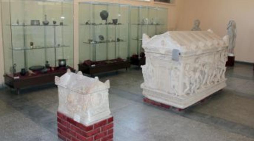 Yer darlığı nedeniyle 9 bin 302 arkeolojik eser depoda tutuluyor