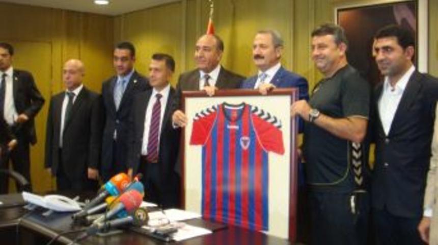 Bakan &Ccedil;ağlayan: Kriz ihracat pazarlarımızda talep daralması yapacak