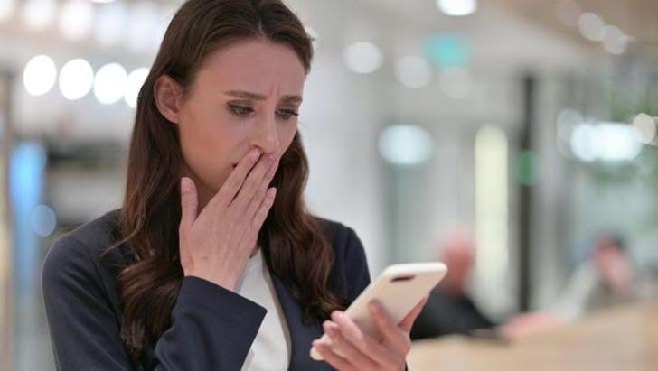 Sabah telefonunu eline aldığında ilk neye bakarsın?