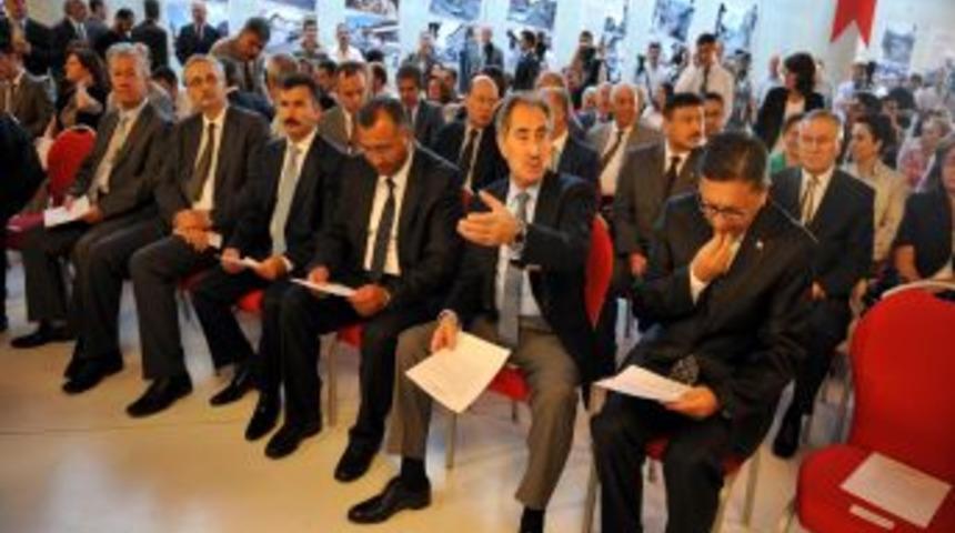 G&uuml;nay: Tarih Vakfı ile ihtilafımız var, Arkeoloji M&uuml;zesi'ni genişletemiyoruz